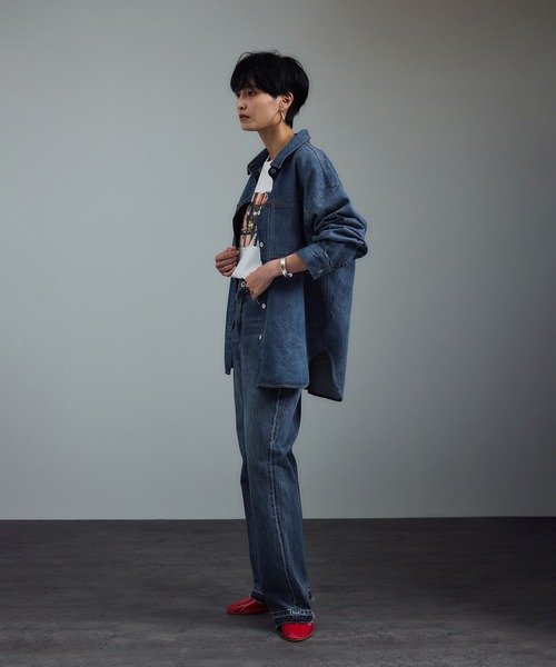 SALON adam et rope'（サロン アダム エ ロペ）の「USAコットンデニムオーバーシャツ［セットアップ対応］（シャツ/ブラウス・レディース・サックスブルー/ブルー系その他6・FREE）」の6枚目の写真
