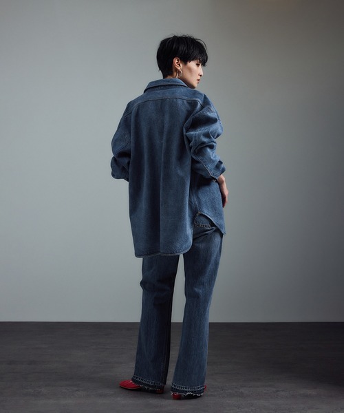 SALON adam et rope'（サロン アダム エ ロペ）の「USAコットンデニムオーバーシャツ［セットアップ対応］（シャツ/ブラウス・レディース・サックスブルー/ブルー系その他6・FREE）」の9枚目の写真