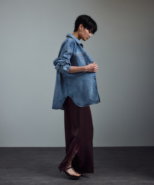 SALON adam et rope'（サロン アダム エ ロペ）の「USAコットンデニムオーバーシャツ［セットアップ対応］（シャツ/ブラウス・レディース・サックスブルー/ブルー系その他6・FREE）」の14枚目の写真