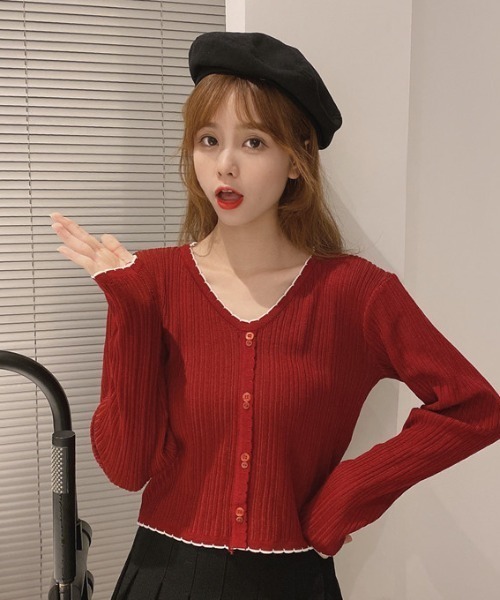 SHEPP（シープ）の「配色 ボタン リブ メロー ニットソー 長袖（Tシャツ/カットソー・レディース・ブラック/レッド/ホワイト/ピンク・F）」の16枚目の写真