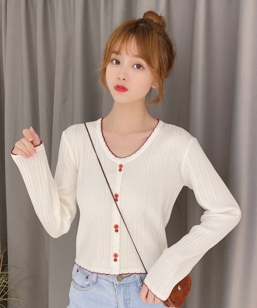 SHEPP（シープ）の「配色 ボタン リブ メロー ニットソー 長袖（Tシャツ/カットソー・レディース・ブラック/レッド/ホワイト/ピンク・F）」の20枚目の写真