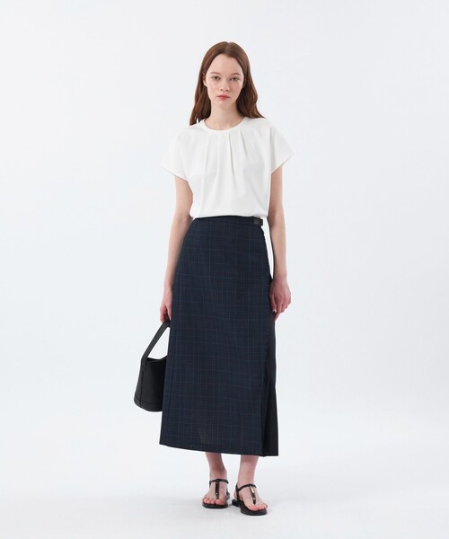 MACKINTOSH PHILOSOPHY(マッキントッシュ フィロソフィー)の「クールタッチフロントタックカットソー(Tシャツ/カットソー・レディース・イエロー/ブラウン/ブラック/オフホワイト・38/36)」の5枚目の写真