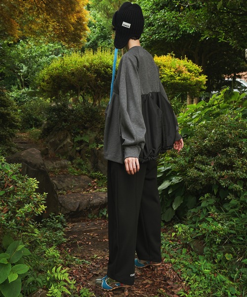 FLASK PATTERN PADDING TOP（スウェット）｜OMMO（オーエムエムオー