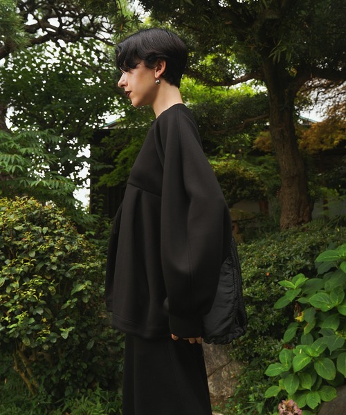 FLASK PATTERN PADDING TOP（スウェット）｜OMMO（オーエムエムオー