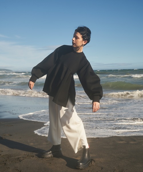 FLASK PATTERN PADDING TOP（スウェット）｜OMMO（オーエムエムオー