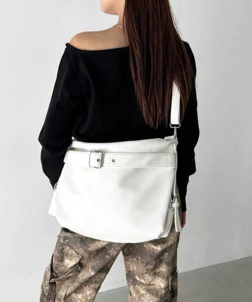 Bamm（バム）の「ベルトデザインワンハンドルショルダーバッグ（ショルダーバッグ・レディース・シルバー/ホワイト/ブラック・FREE）」の8枚目の写真