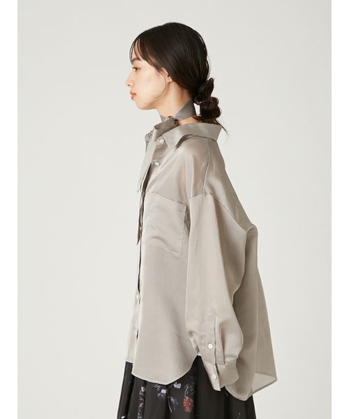 FRAY I.D（フレイアイディー）の「タイチョーカーシアーサテンシャツ（シャツ/ブラウス・レディース・ブラウン/ピンク/グレー・F）」の5枚目の写真
