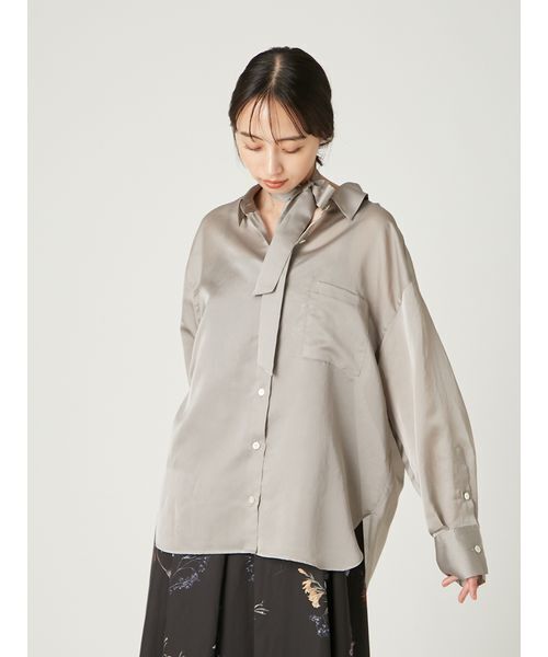 FRAY I.D（フレイアイディー）の「タイチョーカーシアーサテンシャツ（シャツ/ブラウス・レディース・ブラウン/ピンク/グレー・F）」の12枚目の写真