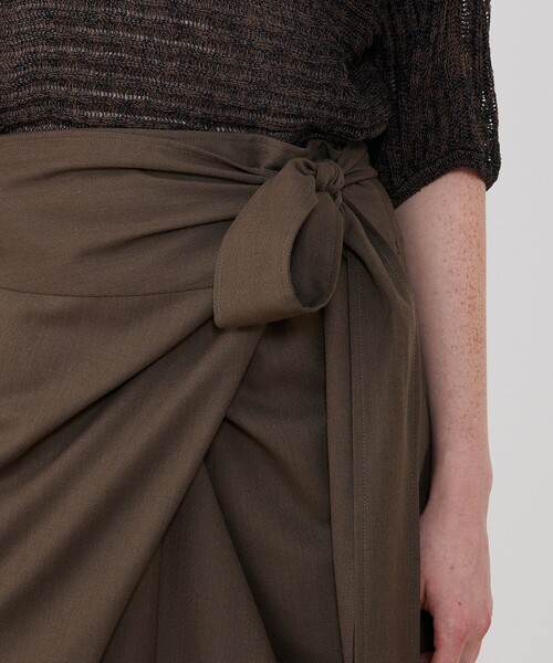 GALERIE VIE（ギャルリー ヴィー）の「クレープウールストレッチ ラップマキシスカート（スカート・レディース・ネイビー/ブラウン/ライトグレー・FREE）」の8枚目の写真