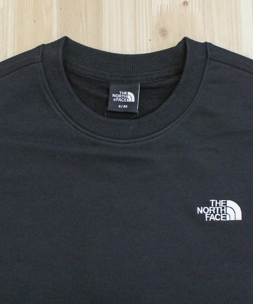 THE NORTH FACE(ザノースフェイス)の「コア スウェットシャツ ワンポイント トレーナー M'S CORE SWEATSHIRTS The North Face Korea Line(スウェット・メンズ・クリーム/ブラック・XL/L/M/S)」の6枚目の写真