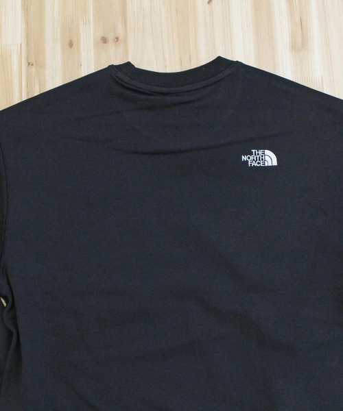 THE NORTH FACE(ザノースフェイス)の「コア スウェットシャツ ワンポイント トレーナー M'S CORE SWEATSHIRTS The North Face Korea Line(スウェット・メンズ・クリーム/ブラック・XL/L/M/S)」の9枚目の写真