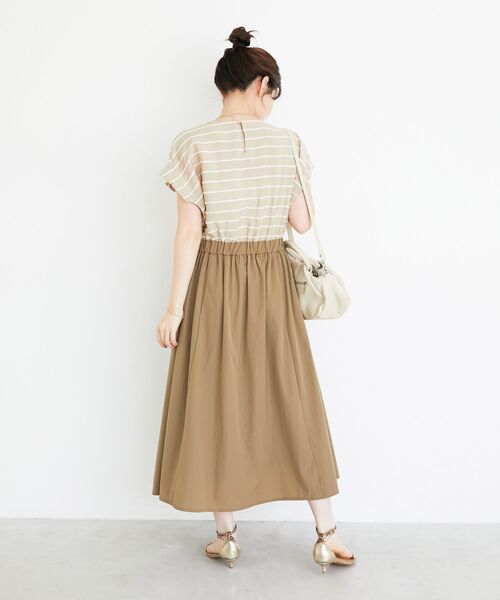 le.coeur blanc(ルクールブラン)の「ドビーボーダードッキングワンピース(ワンピース・レディース・ベージュ系その他2/ブラック系その他・38)」の9枚目の写真