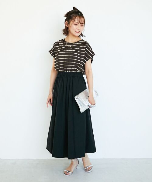le.coeur blanc(ルクールブラン)の「ドビーボーダードッキングワンピース(ワンピース・レディース・ベージュ系その他2/ブラック系その他・38)」の13枚目の写真