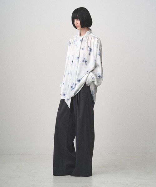 Juha（ユハ）の「FLORAL BOWTIE SHIRT（シャツ/ブラウス・メンズ・ブラック/ホワイト・3/4）」の8枚目の写真