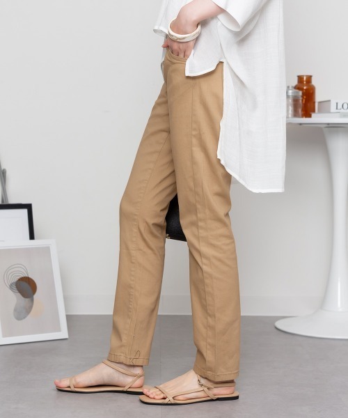 RCD（アールシーディー）の「オールラバーウエストスリムパンツ（チノパンツ・レディース・アイボリー系/ナチュラル/ベージュ/チャコールグレー/カーキ/ブラック・M/LL/4L/3L/L）」の15枚目の写真
