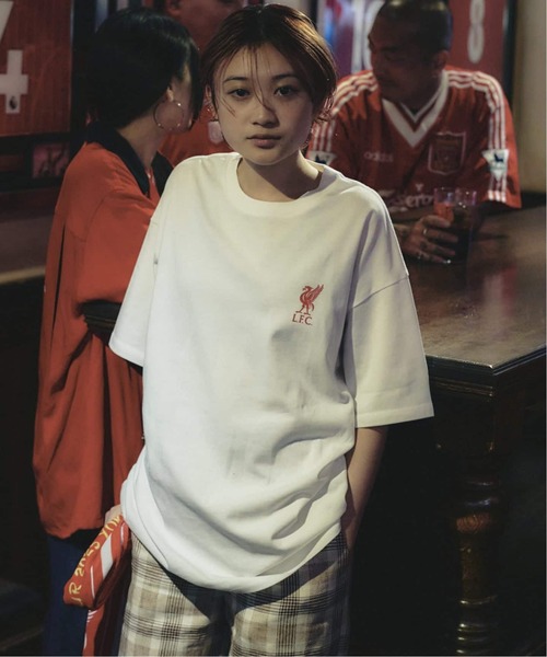 417 EDIFICE(フォーワンセブンエディフィス)の「【Liverpool FC / リバプール FC】 ASIAN FONT PRINT Tシャツ(Tシャツ/カットソー・メンズ・ブラック/ホワイト・SMALL/MEDIUM/LARGE/X-LARGE)」の5枚目の写真