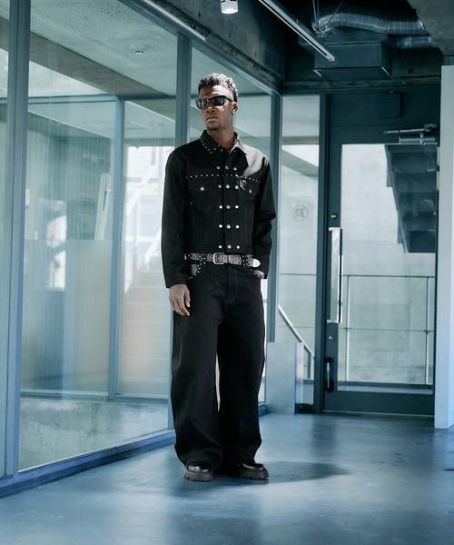 ANDER HUNK（アンダーハンク）の「Studs Design Rigid Curve Denim / スタッズデザインリジットカーブデニム（デニムパンツ・メンズ・インディゴブルー/ブラック/ブラック系その他・MEDIUM/LARGE/SMALL/X-SMALL）」の14枚目の写真