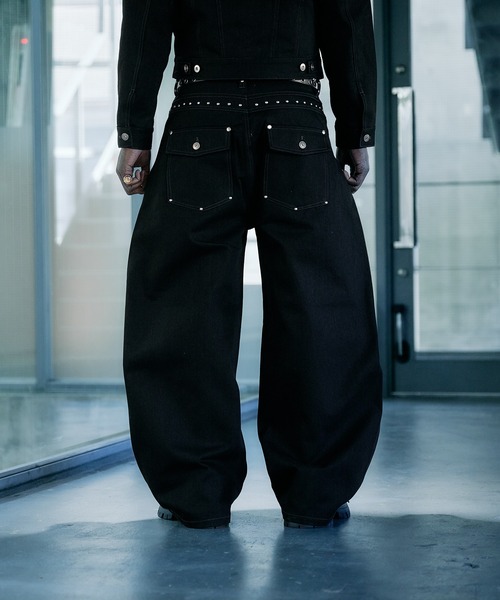 ANDER HUNK（アンダーハンク）の「Studs Design Rigid Curve Denim / スタッズデザインリジットカーブデニム（デニムパンツ・メンズ・インディゴブルー/ブラック/ブラック系その他・MEDIUM/LARGE/SMALL/X-SMALL）」の20枚目の写真