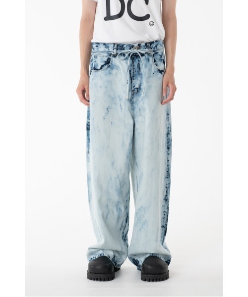 DISCOVERED（ディスカバード）の「BLEACH DENIM PANTS（デニムパンツ・メンズ・ブラック/インディゴブルー・SMALL/LARGE）」の2枚目の写真