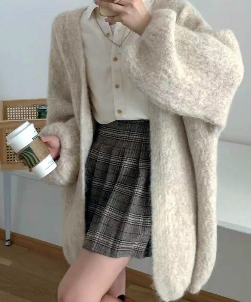 gossip!ロサンゼルス(ゴシップロサンゼルス)の「バルーンスリーブ ヘアリーニットゆったりシンプルカジュアルミディ丈カーディガン(カーディガン/ボレロ・レディース・ブラウン/グレー/オフホワイト・FREE)」の16枚目の写真