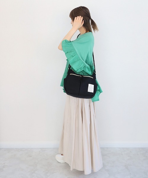 Bleu Bleuet(ブルーブルーエ)の「テンポケットショルダー(ショルダーバッグ・レディース・ミント/パープル/モカ/ブラック・FREE)」の9枚目の写真