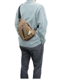 Mountain Range マウンテンレンジ 撥水5ポケット ボディバッグ
