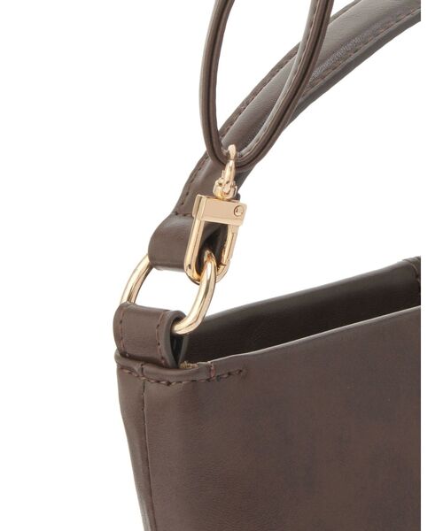 LAGUNAMOON（ラグナムーン）の「フェイクオイルレザー2WAYバッグ（ハンドバッグ・レディース・ブラウン/キャメル・FREE）」の10枚目の写真