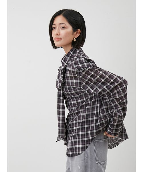 Mila Owen（ミラオーウェン）の「2wayシャツ衿シアーボウタイブラウス