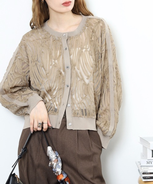 BRODIAEA(ブローディア)の「BRODIAEA テープ刺繍メッシュカーディガン(カーディガン/ボレロ・レディース・モカ/ブラック・40)」の8枚目の写真