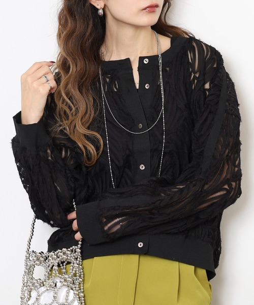 BRODIAEA(ブローディア)の「BRODIAEA テープ刺繍メッシュカーディガン(カーディガン/ボレロ・レディース・モカ/ブラック・40)」の3枚目の写真