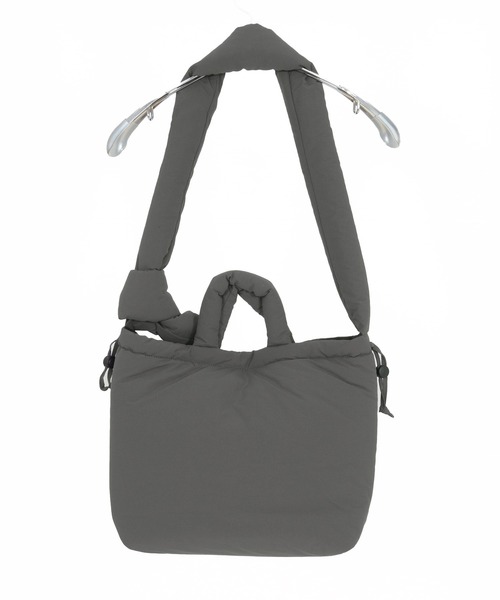 ADAM PATEK(アダムパテック)の「【RS】【ADAMPATEK】padding helmet bag(ショルダーバッグ・メンズ・グレー/ブラック・FREE)」の5枚目の写真