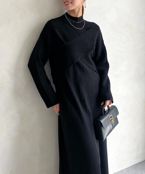 Chez toi(シェトワ)の「クロスプルオーバー×ニットワンピース(ワンピース・レディース・ブルー/グレイッシュベージュ/ブラック・FREE)」の2枚目の写真