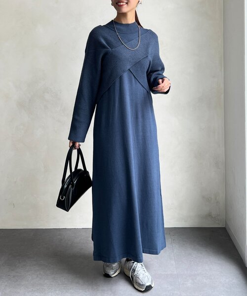 Chez toi(シェトワ)の「クロスプルオーバー×ニットワンピース(ワンピース・レディース・ブルー/グレイッシュベージュ/ブラック・FREE)」の6枚目の写真
