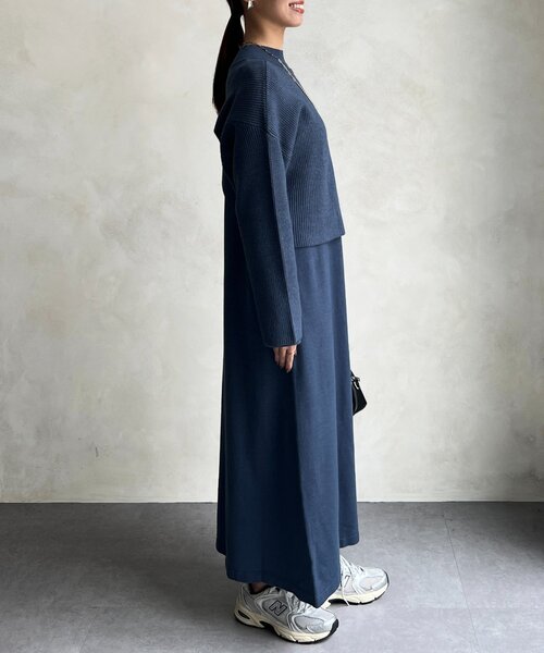 Chez toi(シェトワ)の「クロスプルオーバー×ニットワンピース(ワンピース・レディース・ブルー/グレイッシュベージュ/ブラック・FREE)」の8枚目の写真