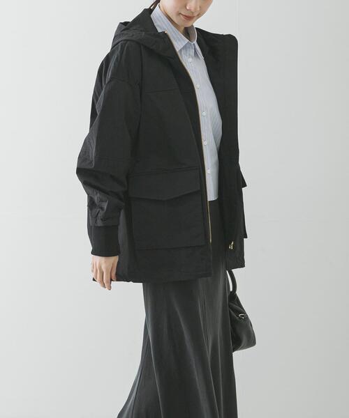 URBAN RESEARCH（アーバンリサーチ）の「コットンナイロンマウンテンパーカー（マウンテンパーカー・レディース・ベージュ/ブラック/チャコールグレー・FREE）」の5枚目の写真