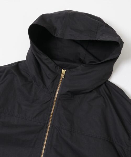 URBAN RESEARCH（アーバンリサーチ）の「コットンナイロンマウンテンパーカー（マウンテンパーカー・レディース・ベージュ/ブラック/チャコールグレー・FREE）」の11枚目の写真