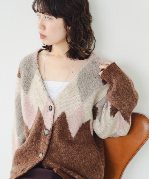 B:MING by BEAMS(ビーミングバイビームス)の「アーガイル カーディガン(カーディガン/ボレロ・レディース・パープル系その他5/ブラウン/サックスブルー・ONE SIZE)」の1枚目の写真
