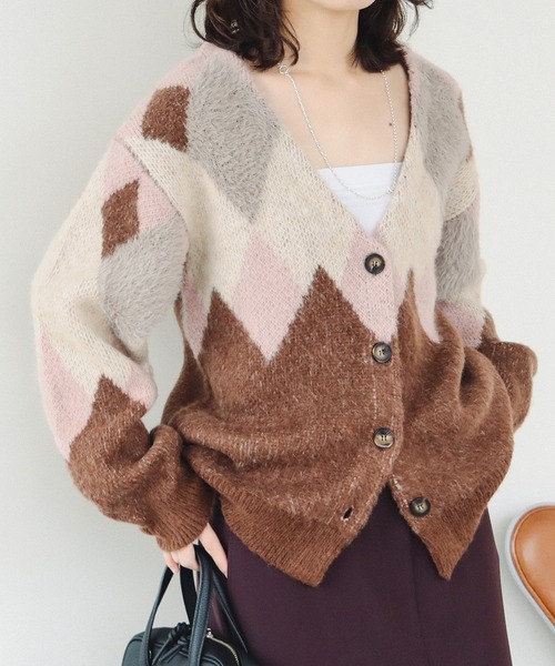 B:MING by BEAMS(ビーミングバイビームス)の「アーガイル カーディガン(カーディガン/ボレロ・レディース・パープル系その他5/ブラウン/サックスブルー・ONE SIZE)」の6枚目の写真