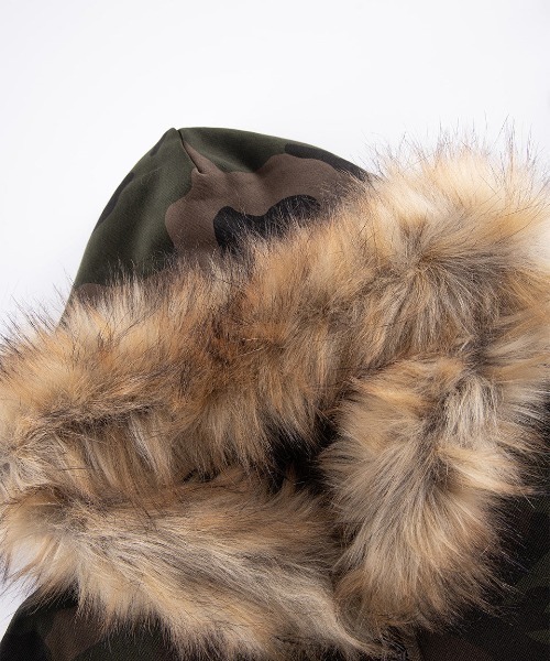 SUPPLIER(サプライヤー)の「A'GEM/9 × .kom 『SUPPLIER/サプライヤー』 FAUX FUR CROSS ZIP HOODIE/フォーファークロスジップフーディ―(パーカー・メンズ・グレー/ブラック/マルチ・LARGE/X-LARGE)」の9枚目の写真
