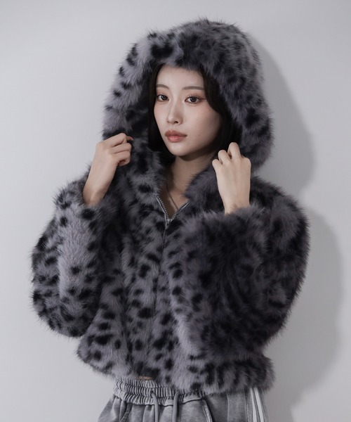 2color 】レオパードフェイクファーフーディショートコート