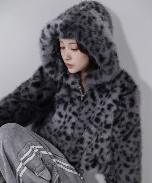 2color 】レオパードフェイクファーフーディショートコート