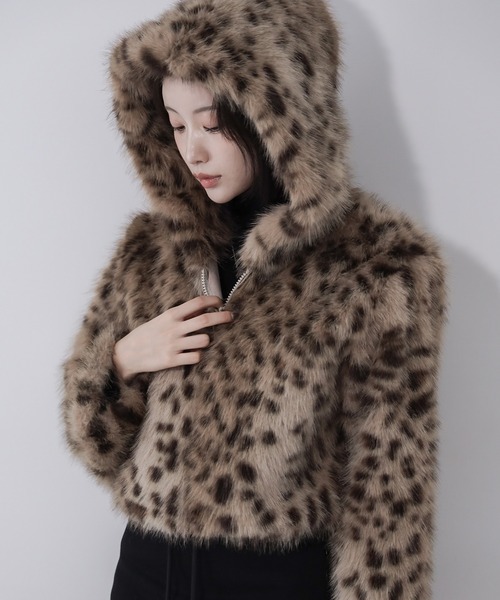 2color 】レオパードフェイクファーフーディショートコート