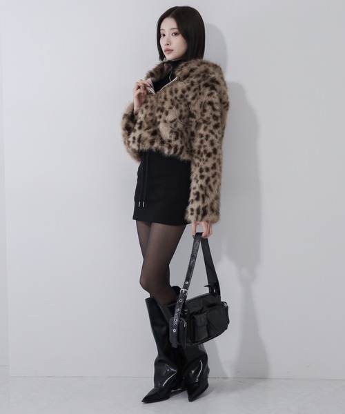me+em select(ミームセレクト)の「【 2color 】レオパードフェイクファーフーディショートコート / reopard fakefur hoodie short coat(その他アウター・レディース・ブラウン/ブラック・FREE)」の8枚目の写真