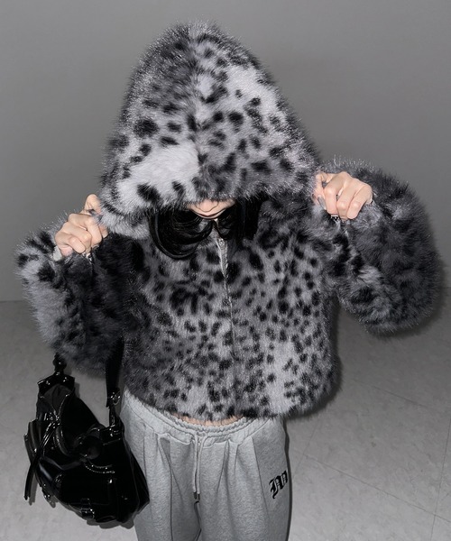 2color 】レオパードフェイクファーフーディショートコート