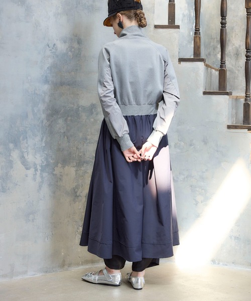 Cepica（セピカ）の「【MARECHAL TERRE】ジップブルゾンワンピース（ワンピース・レディース・グレー・FREE）」の5枚目の写真