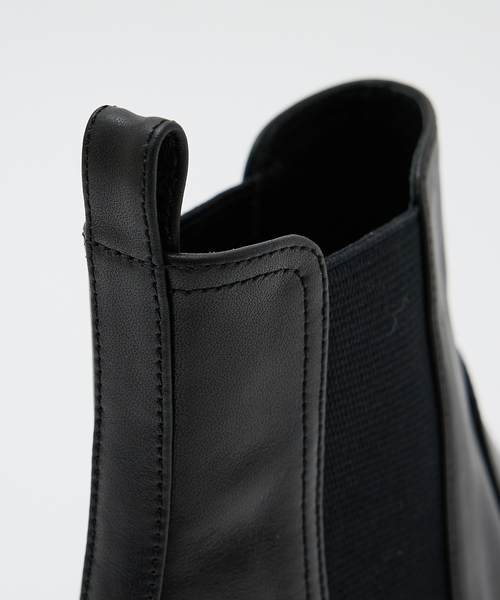 Au BANNISTER(オゥバニスター)の「【スノーソール】サイドゴアブーツ(ブーツ・レディース・ダークブラウン/ブラック/グレイッシュベージュ・40/38/39/35/36/37)」の16枚目の写真