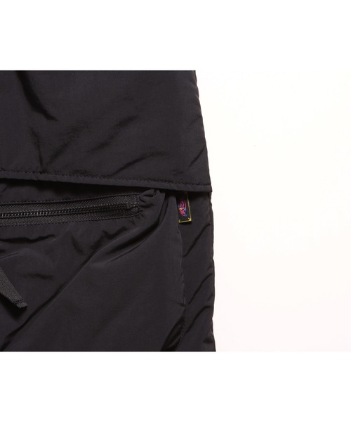 ROTAR（ローター）の「Nylon Over Vest（ダウンベスト・メンズ・ブラック/カーキ・MEDIUM/LARGE/X-LARGE）」の15枚目の写真