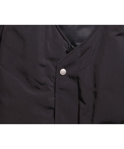 ROTAR（ローター）の「Nylon Over Vest（ダウンベスト・メンズ・ブラック/カーキ・MEDIUM/LARGE/X-LARGE）」の16枚目の写真