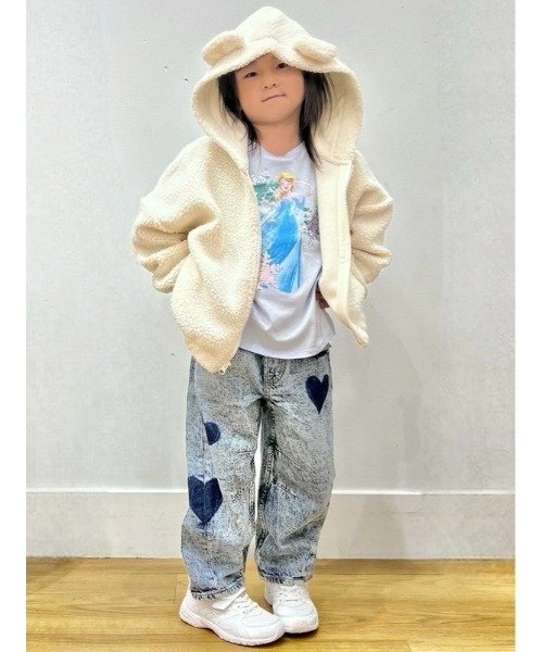 GAP(ギャップ)の「ボア オーバーサイズ くまさん ジップアップパーカー (キッズ)(パーカー・キッズ・ブラック/アイボリー/ライトブラウン・160cm/150cm/140cm/130cm/120cm/110cm)」の5枚目の写真