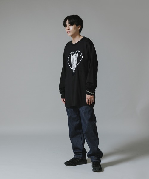TAKAHIROMIYASHITATheSoloIst.（タカヒロミヤシタザソロイスト）の「TAKAHIROMIYASHITATheSoloIst./タカヒロミヤシタザソロイスト trompe クルーネック Tシャツ メッセージプリント（Tシャツ/カットソー・メンズ・ホワイト/ブラック・L/M）」の14枚目の写真
